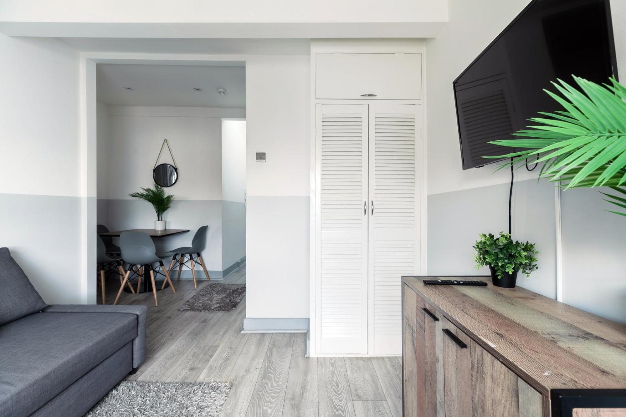 Modern Kensington Apartments London Exterior photo